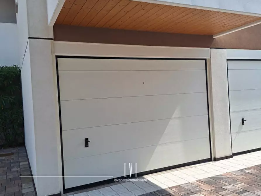 Immagine 3 di Appartamento in vendita  in via vincenzo monti 12 a Jesolo