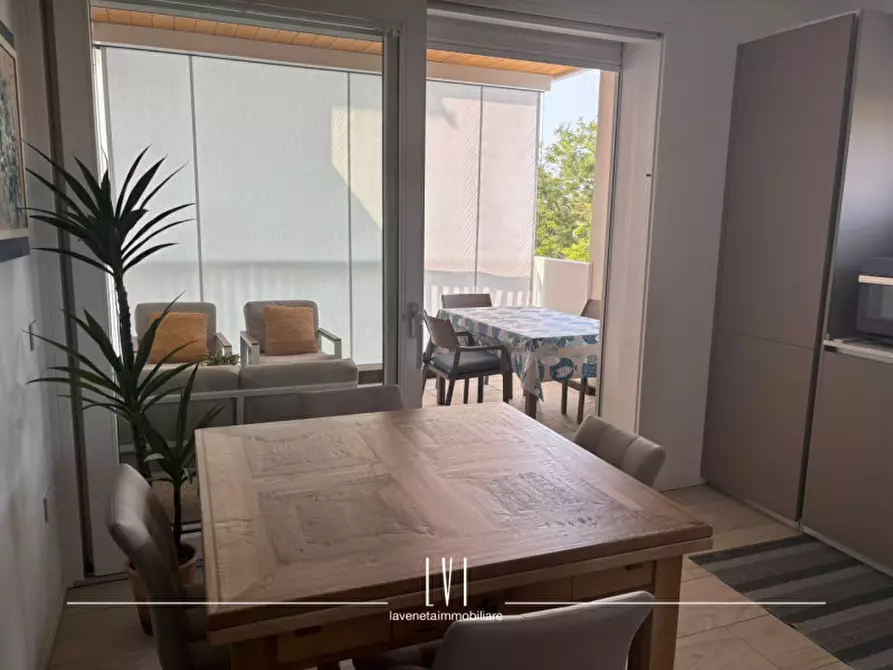 Immagine 10 di Appartamento in vendita  in via vincenzo monti 12 a Jesolo