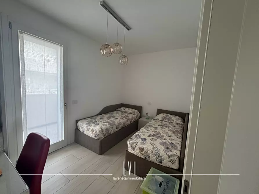 Immagine 33 di Appartamento in vendita  in via vincenzo monti 12 a Jesolo