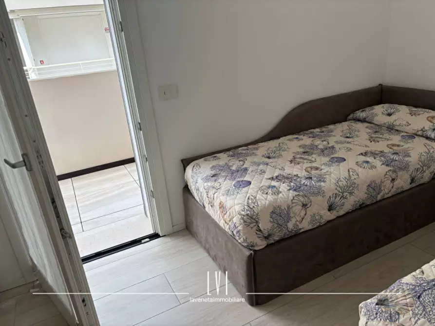 Immagine 37 di Appartamento in vendita  in via vincenzo monti 12 a Jesolo