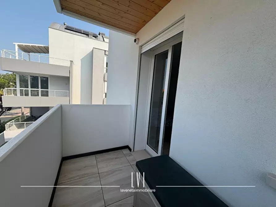 Immagine 40 di Appartamento in vendita  in via vincenzo monti 12 a Jesolo