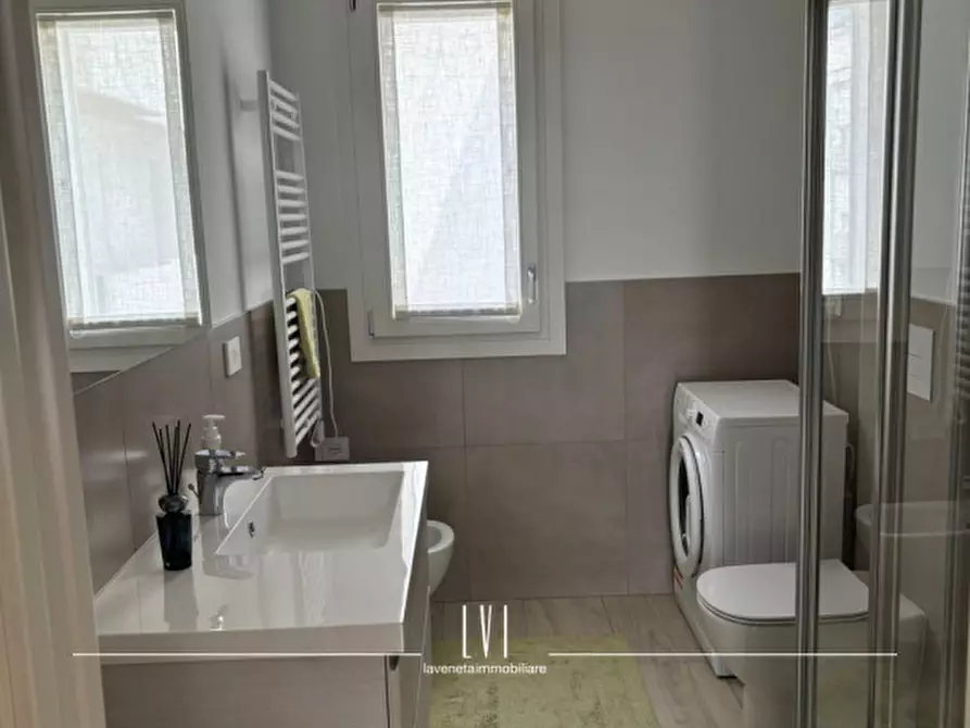 Immagine 42 di Appartamento in vendita  in via vincenzo monti 12 a Jesolo
