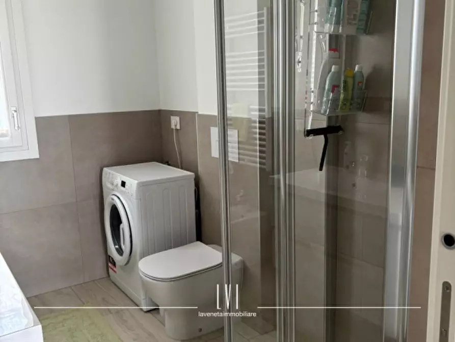 Immagine 46 di Appartamento in vendita  in via vincenzo monti 12 a Jesolo