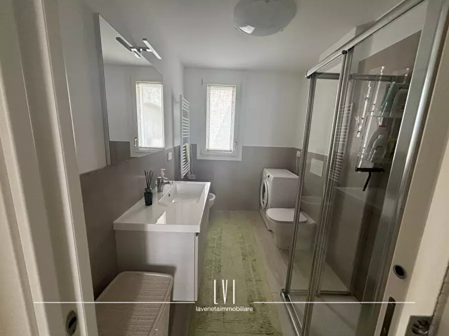 Immagine 47 di Appartamento in vendita  in via vincenzo monti 12 a Jesolo