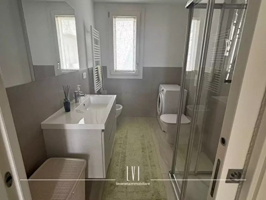 Immagine 48 di Appartamento in vendita  in via vincenzo monti 12 a Jesolo