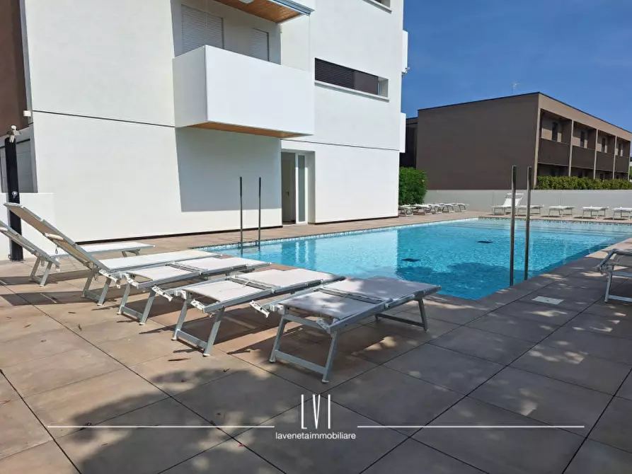 Immagine 54 di Appartamento in vendita  in via vincenzo monti 12 a Jesolo
