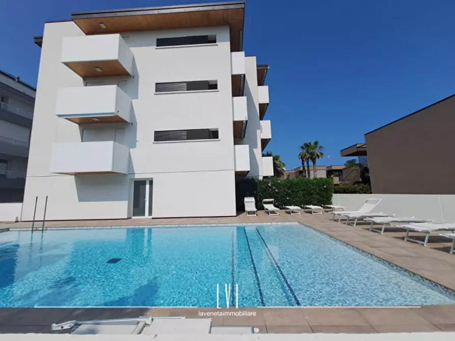 Immagine 55 di Appartamento in vendita  in via vincenzo monti 12 a Jesolo