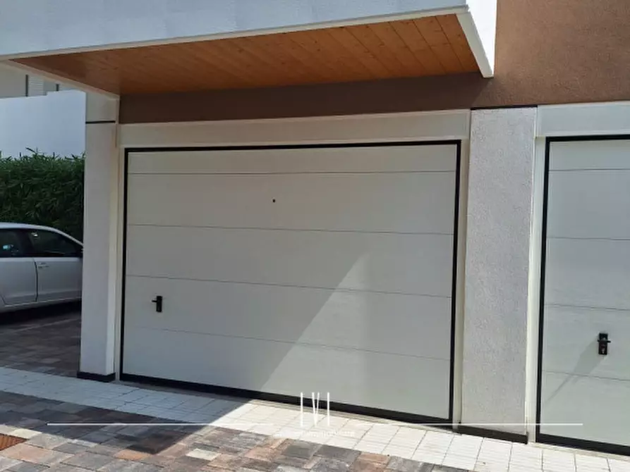 Immagine 61 di Appartamento in vendita  in via vincenzo monti 12 a Jesolo