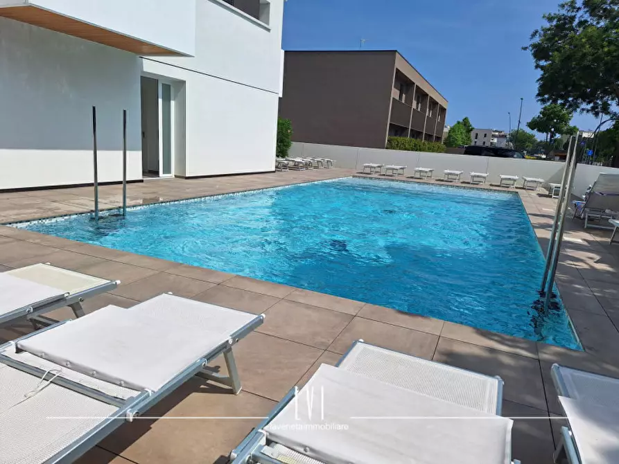 Immagine 63 di Appartamento in vendita  in via vincenzo monti 12 a Jesolo