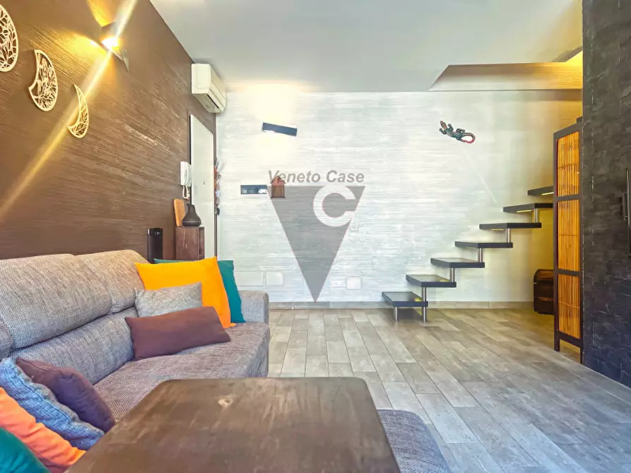 Immagine 2 di Appartamento in vendita  in Via Michelangelo Buonarroti 20 a Campagna Lupia