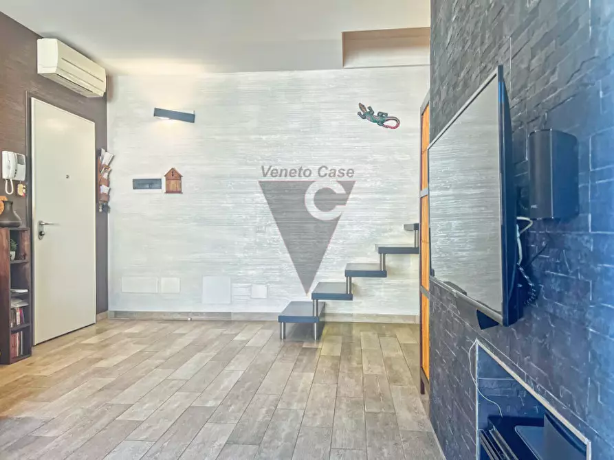 Immagine 4 di Appartamento in vendita  in Via Michelangelo Buonarroti 20 a Campagna Lupia