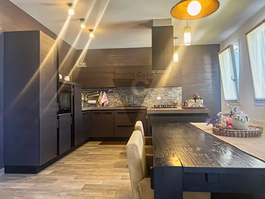 Immagine 6 di Appartamento in vendita  in Via Michelangelo Buonarroti 20 a Campagna Lupia