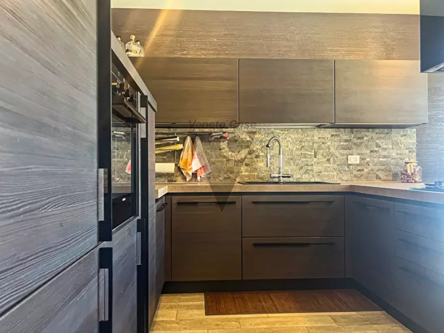 Immagine 7 di Appartamento in vendita  in Via Michelangelo Buonarroti 20 a Campagna Lupia