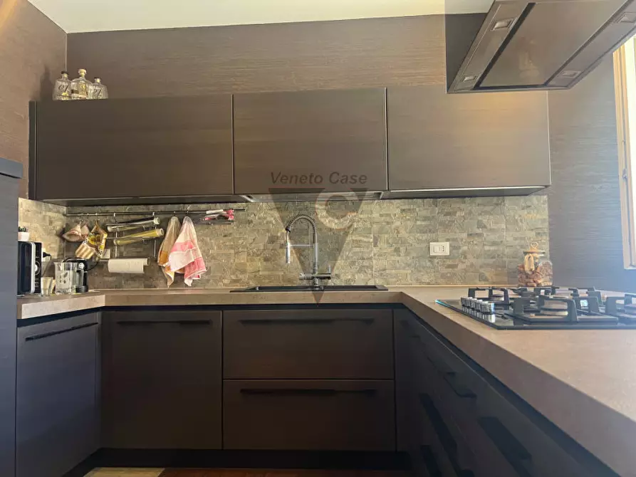 Immagine 9 di Appartamento in vendita  in Via Michelangelo Buonarroti 20 a Campagna Lupia