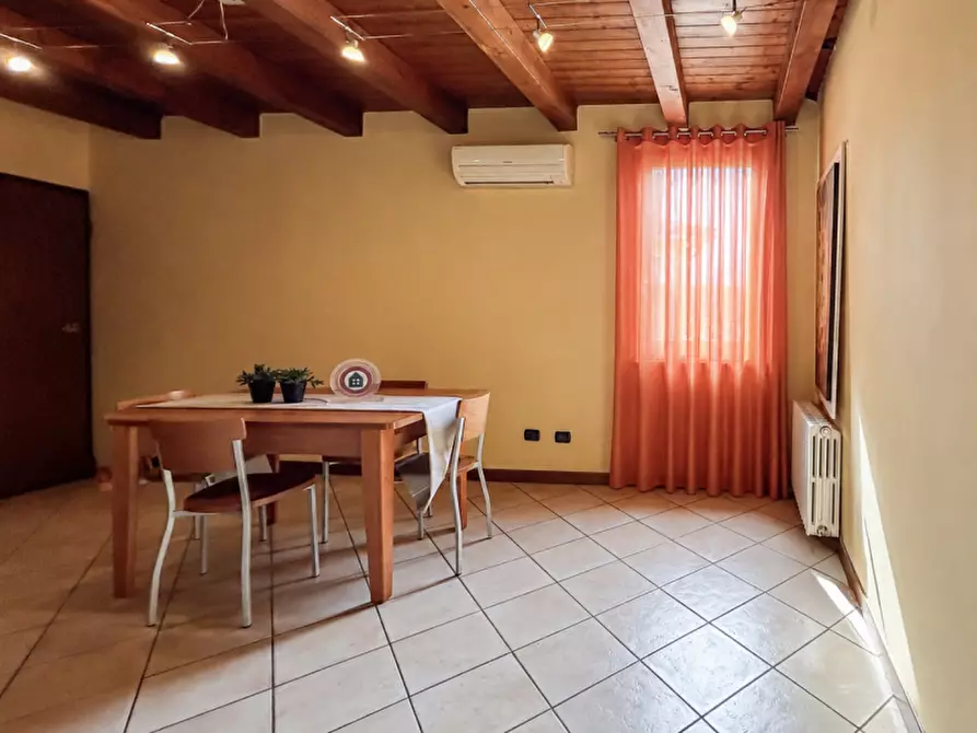 Immagine 27 di Rustico / casale in vendita  in Via Cava Bradisa a Verona