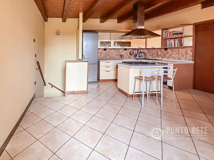 Immagine 30 di Rustico / casale in vendita  in Via Cava Bradisa a Verona