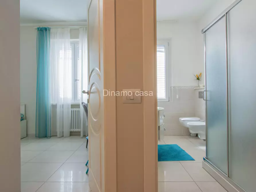 Immagine 9 di Appartamento in vendita  a Prato