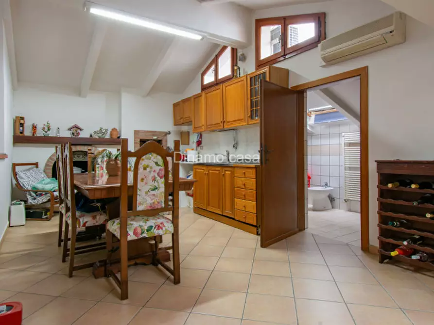 Immagine 28 di Appartamento in vendita  a Prato