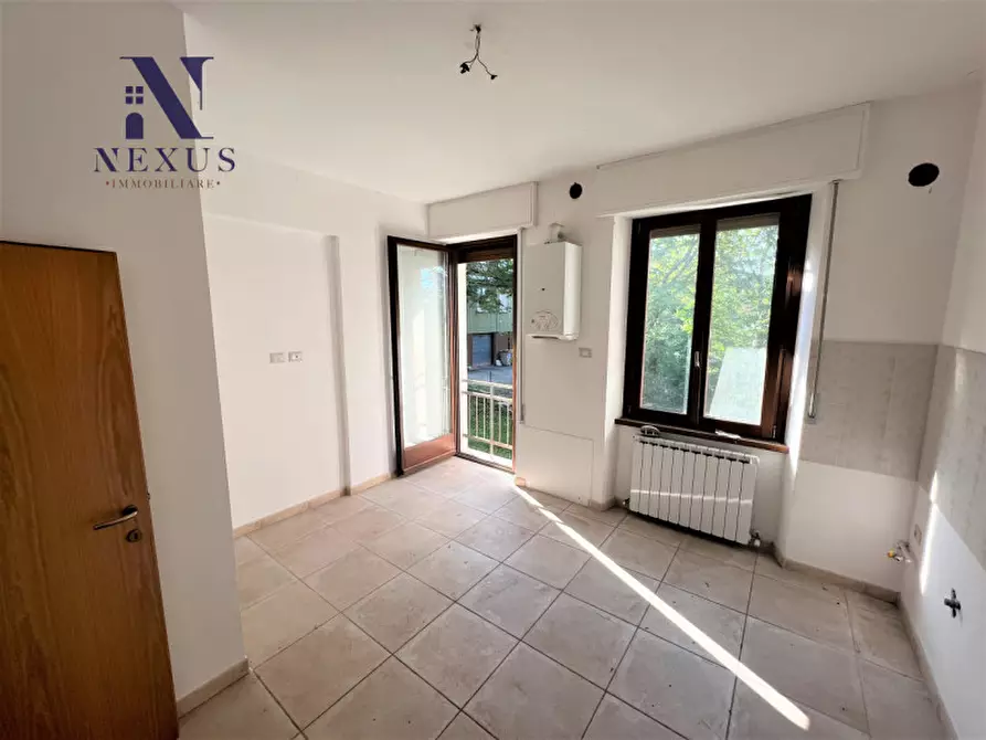 Immagine 3 di Appartamento in vendita  a Serra Sant'abbondio