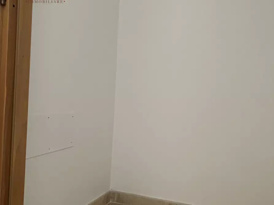 Immagine 9 di Appartamento in vendita  a Serra Sant'abbondio