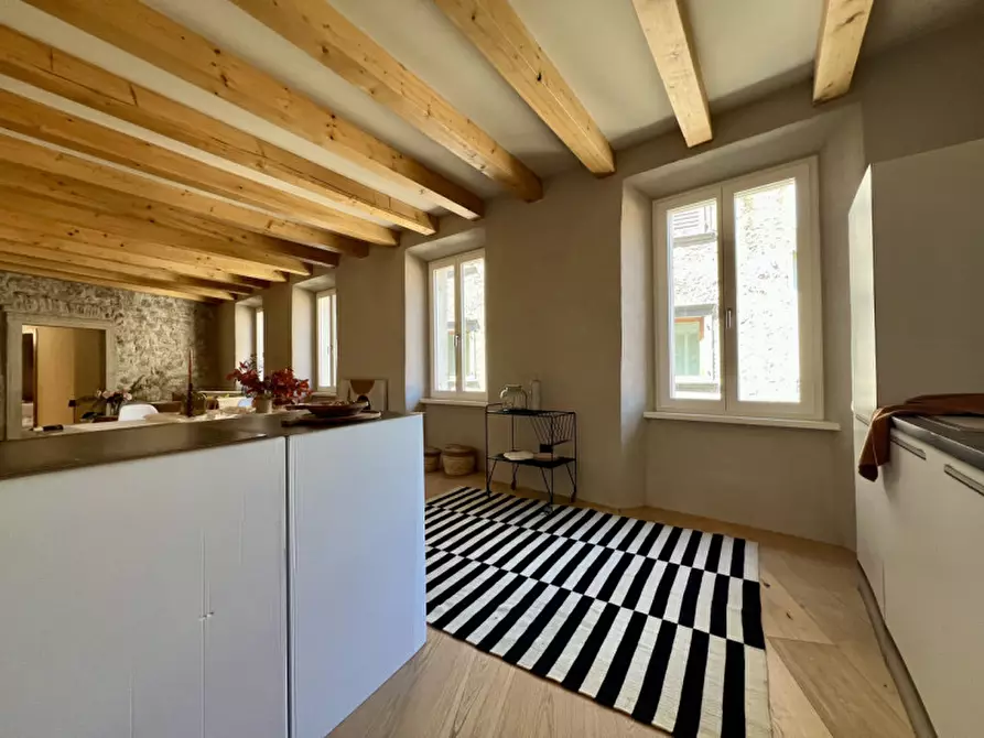 Immagine 5 di Appartamento in vendita  in Piazza del Duomo a Trento