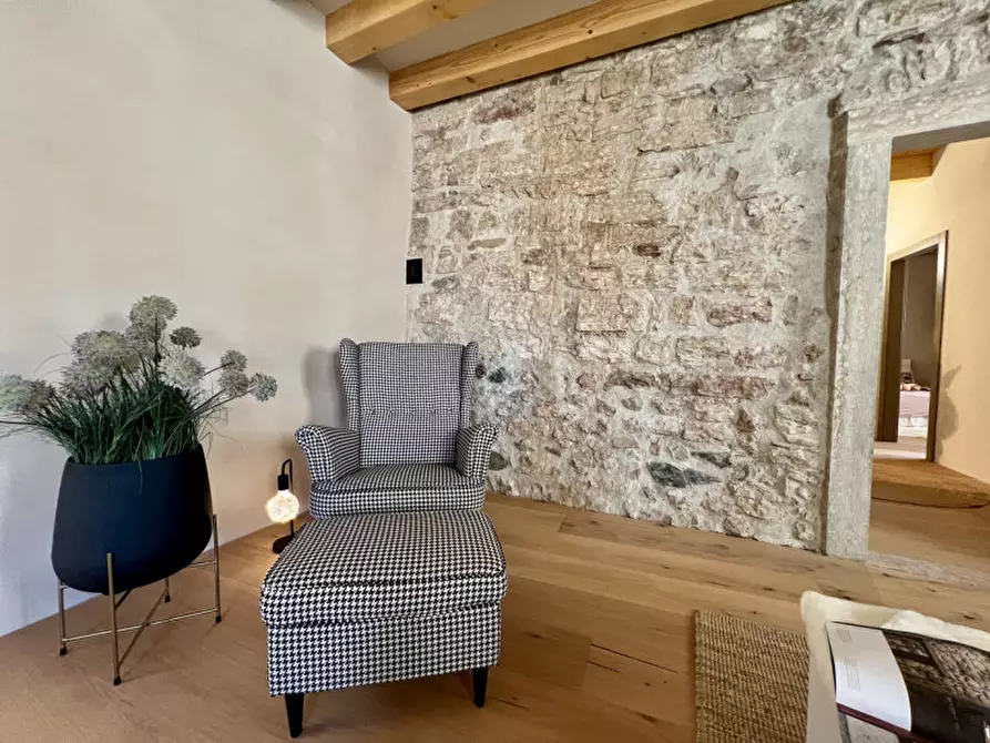 Immagine 10 di Appartamento in vendita  in Piazza del Duomo a Trento