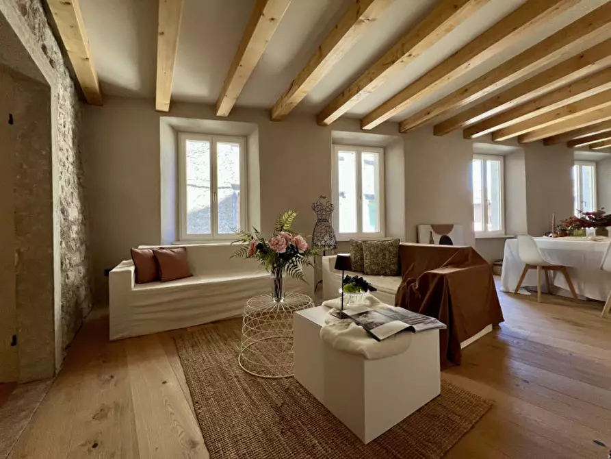 Immagine 11 di Appartamento in vendita  in Piazza del Duomo a Trento