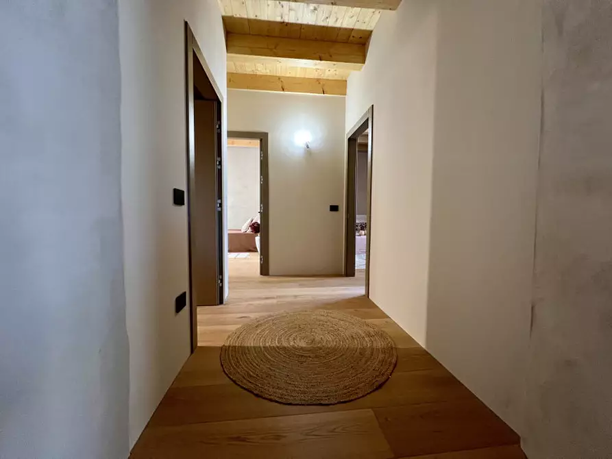 Immagine 15 di Appartamento in vendita  in Piazza del Duomo a Trento