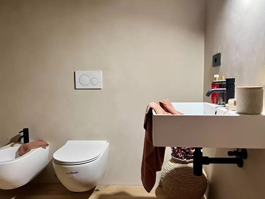 Immagine 20 di Appartamento in vendita  in Piazza del Duomo a Trento