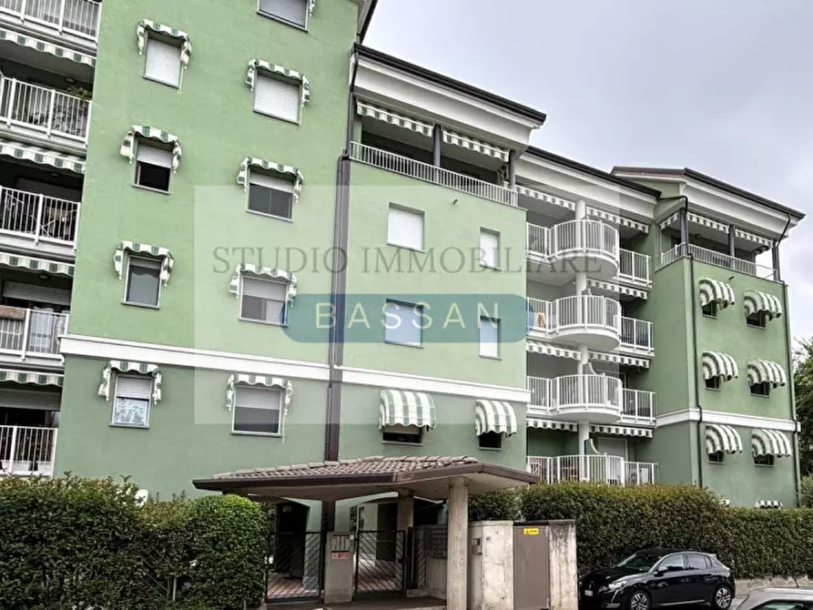 Immagine 1 di Appartamento in vendita  in Via Monte Leone  68 a Gallarate