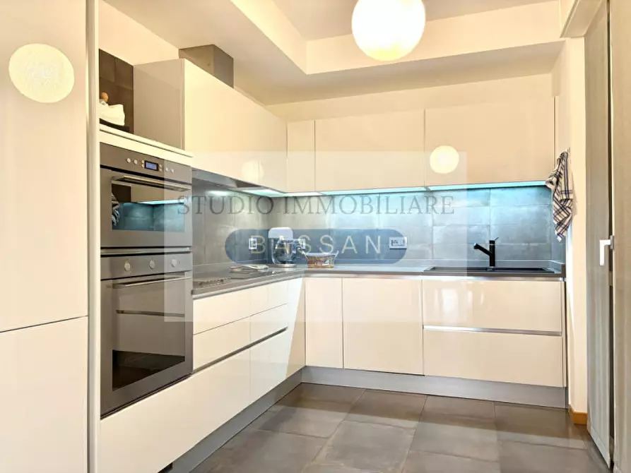 Immagine 9 di Appartamento in vendita  in Via Monte Leone  68 a Gallarate