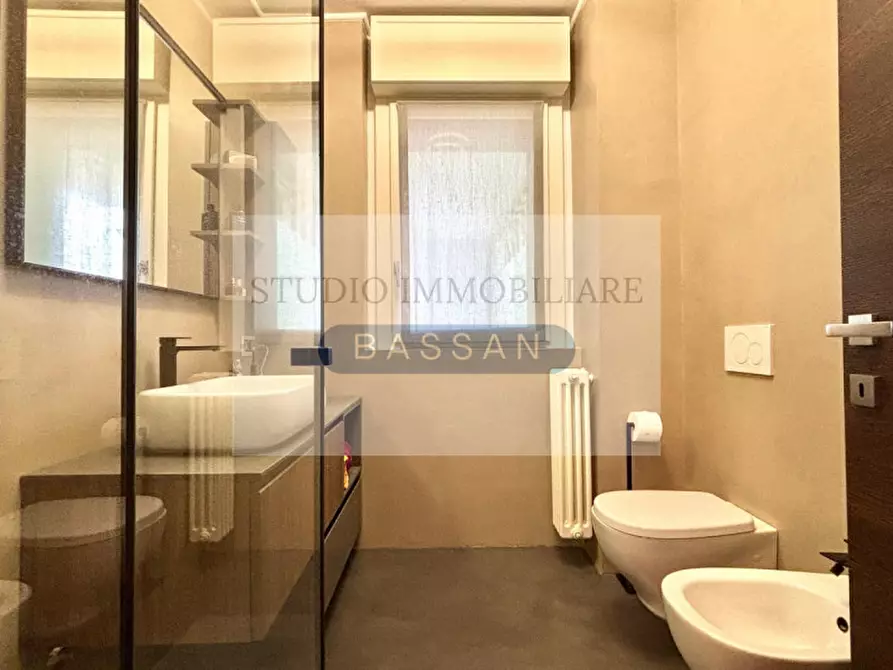 Immagine 18 di Appartamento in vendita  in Via Monte Leone  68 a Gallarate