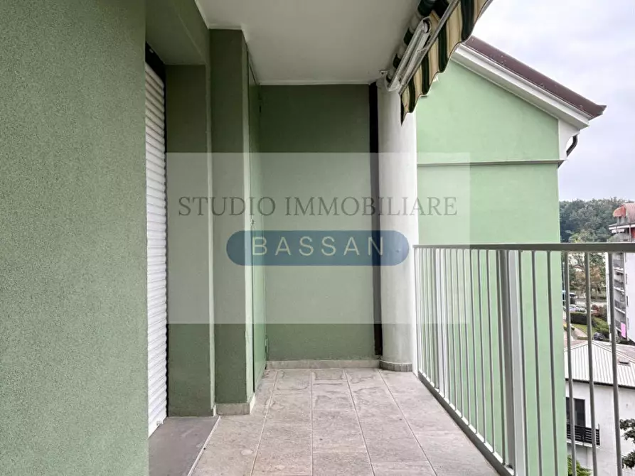 Immagine 33 di Appartamento in vendita  in Via Monte Leone  68 a Gallarate