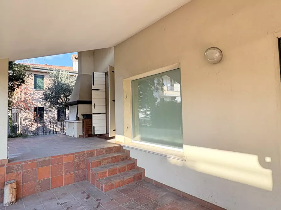 Immagine 8 di Villa in vendita  in Via Orlando Cesare a Battaglia Terme