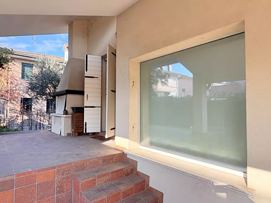 Immagine 9 di Villa in vendita  in Via Orlando Cesare a Battaglia Terme