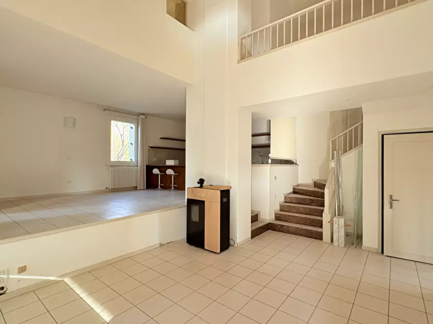 Immagine 21 di Villa in vendita  in Via Orlando Cesare a Battaglia Terme