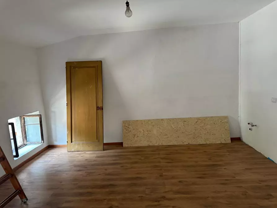 Immagine 11 di Appartamento in vendita  a Valdagno