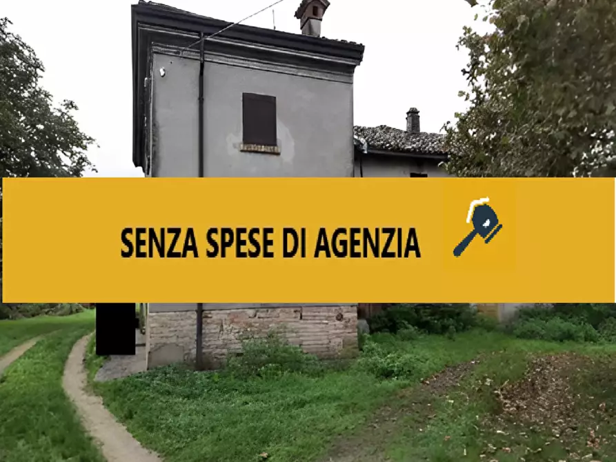Immagine 1 di Appartamento in vendita  in Strada vicinale della fontana 94 a Fiorenzuola D'arda
