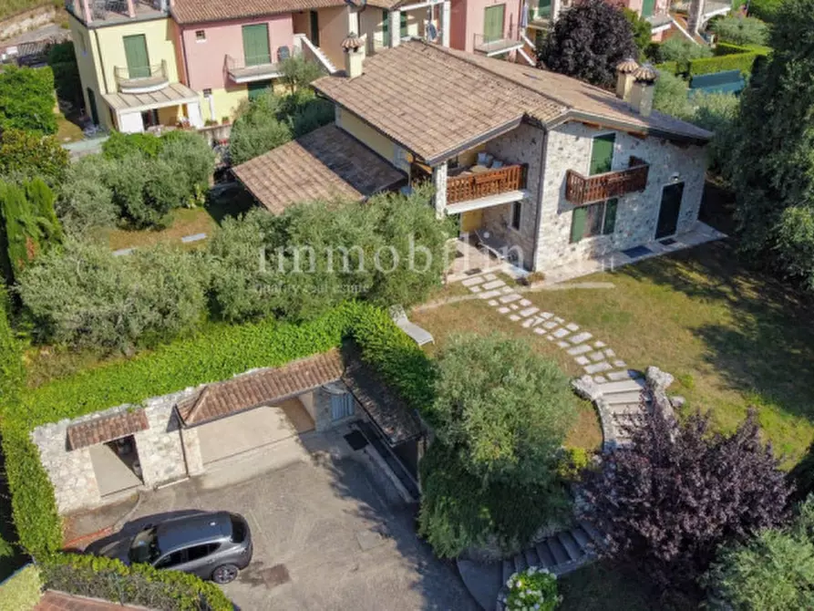 Immagine 18 di Villa in vendita  in Via Volpara a Torri Del Benaco