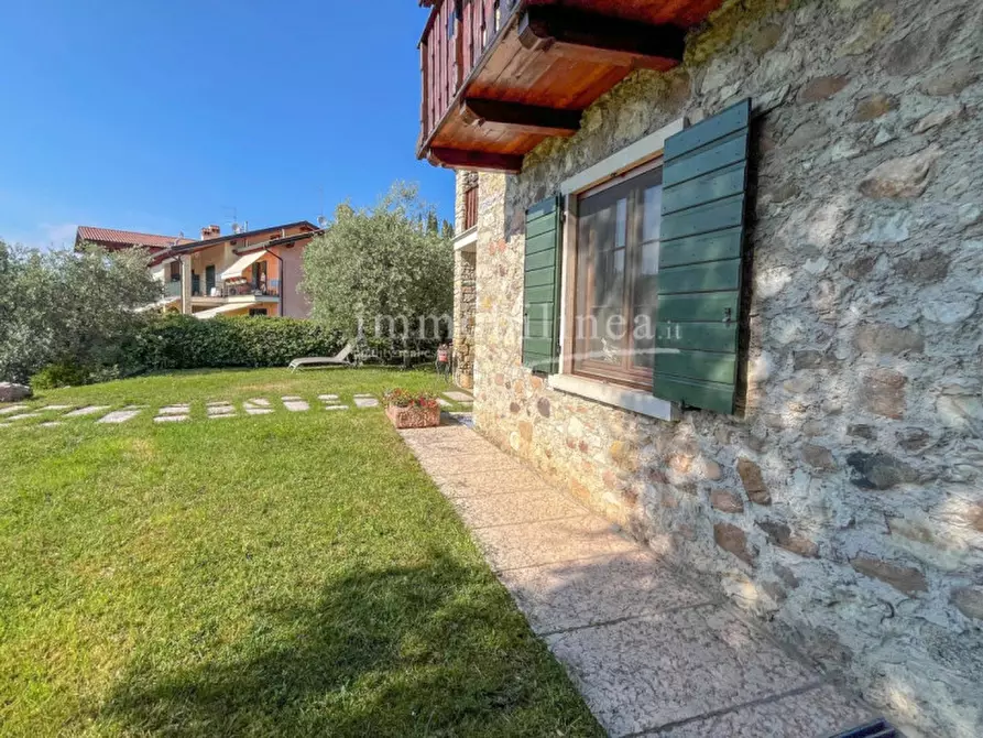 Immagine 22 di Villa in vendita  in Via Volpara a Torri Del Benaco