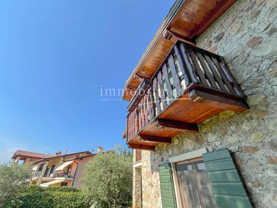 Immagine 29 di Villa in vendita  in Via Volpara a Torri Del Benaco
