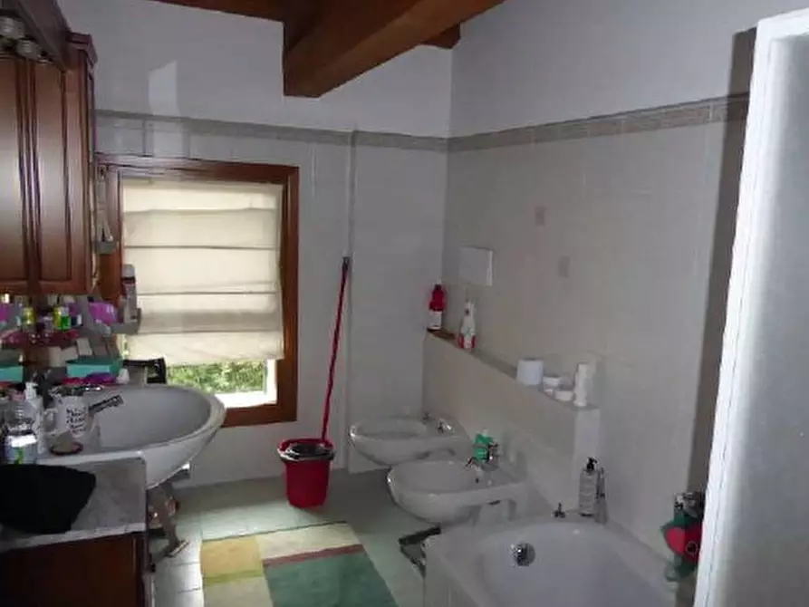 Immagine 8 di Casa indipendente in vendita  in Via Menare', 60 a Conegliano