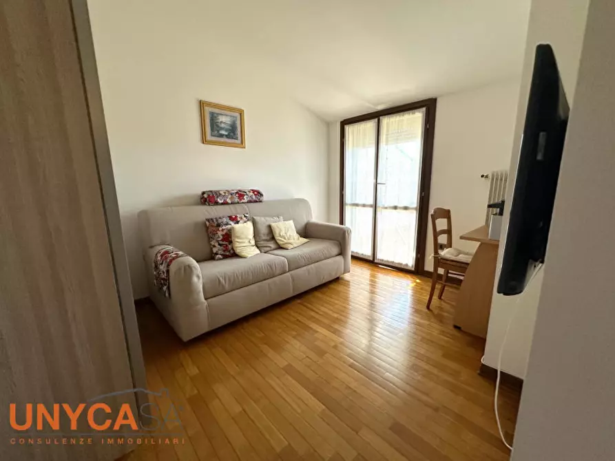 Immagine 11 di Appartamento in vendita  a Selvazzano Dentro