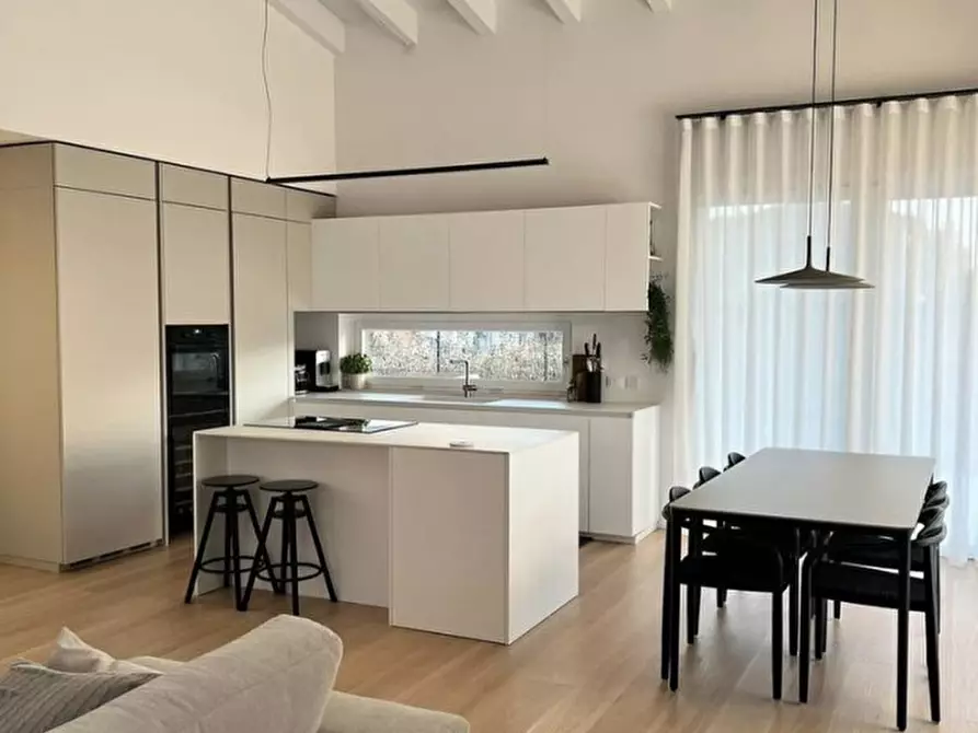 Immagine 2 di Appartamento in vendita  in Via Monsignor Girolamo Bortignon a Padova