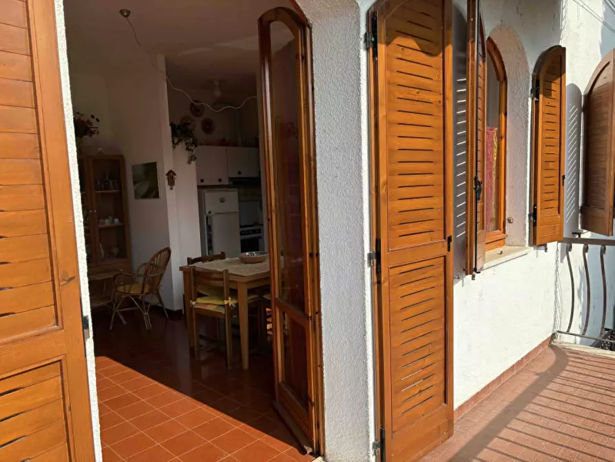 Immagine 7 di Appartamento in vendita  a Peschiera Del Garda