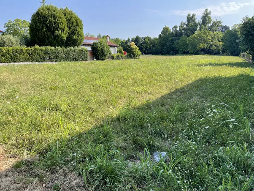 Immagine 4 di Terreno in vendita  in Via Monte Grappa a Fonte