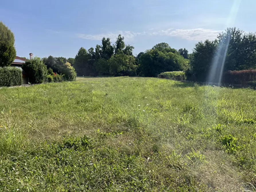 Immagine 6 di Terreno in vendita  in Via Monte Grappa a Fonte