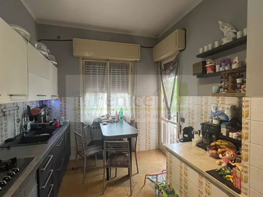 Immagine 4 di Casa bifamiliare in vendita  in Via San Giovanni a Montichiari