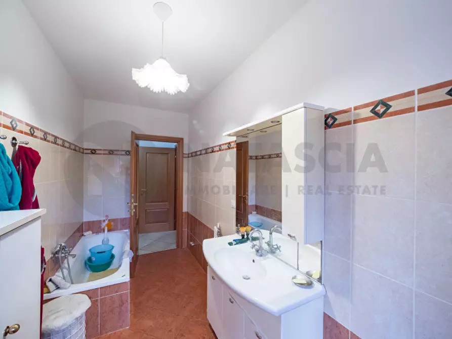 Immagine 17 di Appartamento in vendita  in VIA GIUSEPPE DI VITTORIO a Rufina