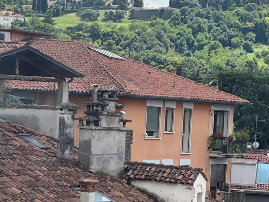 Immagine 1 di Palazzo in vendita  in contrà de proti a Vicenza